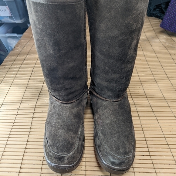 UGG Australia 5225 Ultra Tall Classic Boots Chocolate Womens sz 8 F8007A. Heel r - Picture 3 of 10